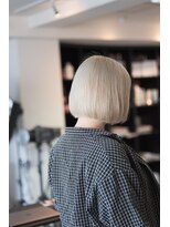 プレミア(PREMIER)&nbsp;ホワイトベージュ　ボブ