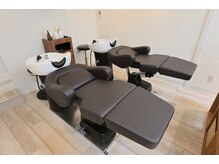 ripple hair & make　町屋の雰囲気（フルフラットのシャンプー代でリラックスしてお過ごし頂けます。）