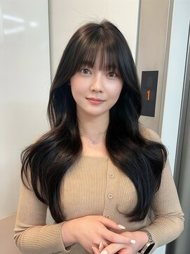 ユニ 原宿(uni) 韓国ヘア　レイヤーカット