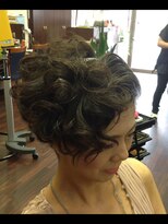エムスヘアーショップ(M's)&nbsp;エムスショートヘアーカールアレンジ