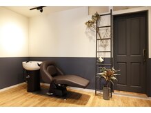 ヘアーサロンラズリット(Hair Salon Luz Lit)の雰囲気（当店自慢のフルフラットのシャンプー台。）