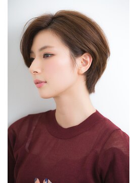 アリエッタ(aRietta) 【aRietta】シルエット重視の耳掛けノームコアショート