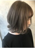 外ハネレイヤーボブ