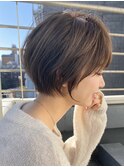 大人美人ショートマロンベージュグレージュハイライト