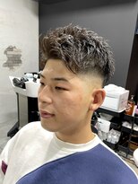 ワム(wom)&nbsp;スキンフェード　アップバングショート