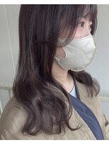 ロカ(roka)&nbsp;大人可愛いラベンダーグレージュ　ラベンダーアッシュ外国人風