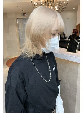 ソワンドブレスセルン 心斎橋(soin de brace cerne) ブロンド