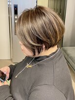 ハルキ ミナト ジャパン オオサカ(HARUKI MINATO japan OSAKA)&nbsp;40代50代60代白髪マッシュショートボブ大人美人くびれ髪質改善