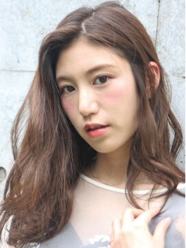 カルラ(Karra) ≪karra蒲田≫無造作カールのカジュアルロングスタイル