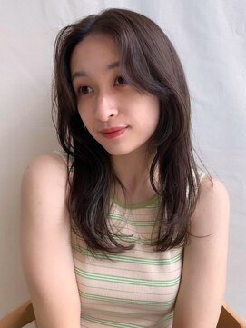 グリンプス 大濠店(Glimpse) レイヤーカット  センターパート 小顔 顔周りレイヤー 美髪