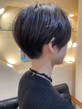 ラウンジ モリオ イケブクロ(Lounge MORIO Ikebukuro) 襟足すっきりメンズライクなハンサムショート/刈り上げショート