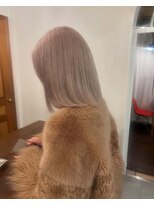 ココロヘアー マド(Cocolo hair MADO) ホワイトベージュ