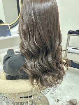 ラプアスヘアデザイン(Lapua's hair design) アッシュカラー