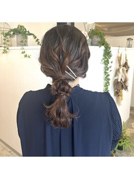 ルオント(Luonto) 【hair＆healing  Luonto】ゆるローポニー