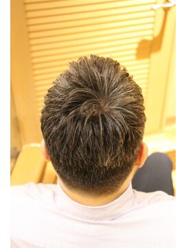 ヘアーモードキクチ 日本橋三越前店 アイロンパーマ