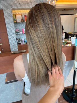 ノット 成田公津の杜(Knot) 黒髪/オリーブグレー/小顔/ココアベージュ/成田公津の杜駅