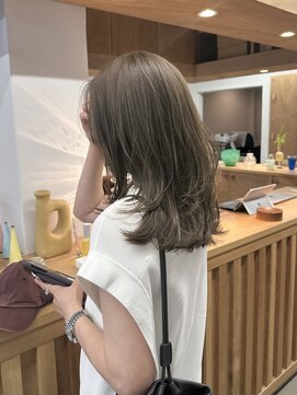 バド(bado) greige × medium layer