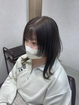 お顔まわり盛れウルフ×艶グレーカラー