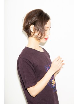 ユーフォリア 新宿通り(Euphoria) 【Euphoria】360度シルエットを美しく魅せる小顔ショート