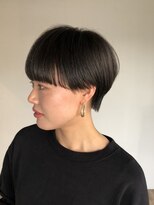 エトランジェ(Etrange)&nbsp;20代30代★スタイリング簡単♪大人小顔ハンサムショート