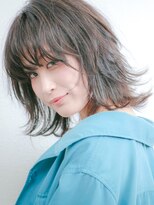 マイラ 銀座(myla)&nbsp;透け感抜け感銀座小顔ハイライトカラーの外ハネウルフ