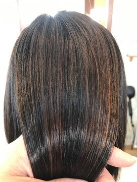 ベイカペリ(Bei Capelli) 艶髪ストレート