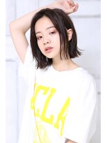 無垢(muku)&nbsp;大人可愛い２０代３０代４０代小顔暗めカラー ナチュラルボブA5