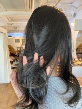 フリーダム(Freedom) 【中井 伶美】インナーカラー×ホワイトベージュ