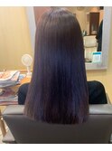 ほんのりパープル・縮毛矯正で髪質改善★艶髪ストレート♪