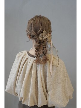 ジーナエス 札幌(Zina S) twin pony