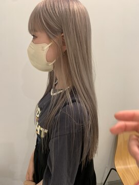 オンヌ(onnu) グレージュ