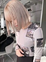 ジェム(GEM) 切りっぱなしボブグレージュラインボブダブルカラー★