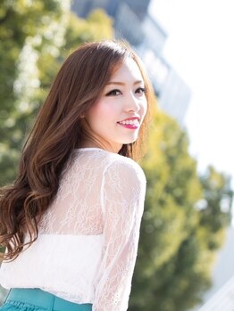 ブルーガーデン(BLUE GARDEN)の写真/髪を徹底補修!高保湿のトリートメントで髪の芯から美しく。思わず触りたくなるような美艶ヘアに☆