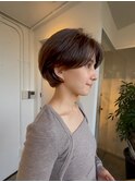長め前髪のフレンチショートボブ30代40代白金台