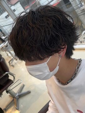 テン 心斎橋(tenn.) 心斎橋メンズ波巻きパーマツイストスパイラルパーマルーズパーマ