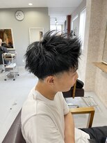 flou 髪質改善/エクステ/ブリーチ/メンズ/ヘッドスパ フェード