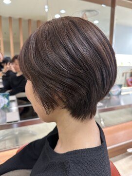 トレボー 永山店 大人　小顔ショート