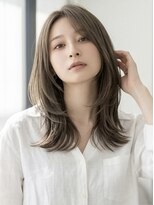ロイ(Roi) 渋谷/ミディアムレイヤースタイル
