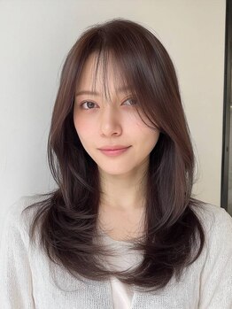 アルブル ヘアー デザイン(arbre hair design)の写真/人気の顔周りレイヤーで軽さと動きが◎セットしやすいトレンドデザインが魅力★上田/顔周りレイヤー