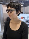 オン眉ベリーショートパーマ