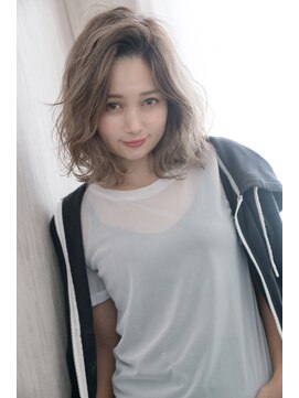 トッカ バイ ガレーラ(tocca by GALERA) 外国人風☆ハニーロブ