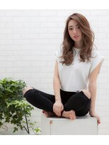 ノア ヘア リラックス(noa hair relax)&nbsp;重めスタイルだけど軽くみえるカール