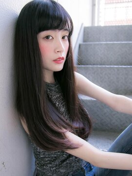 ルティア(Lutia) シースルーバング 黒髪スタイル