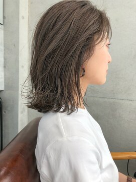 ルーム(Loom.) ハイライトグレーベージュ【Loom./明治神宮前/原宿/表参道】