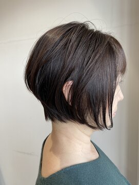 ケーオーエスビューティー(K O S beauty) 大人ショートボブ