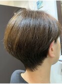 ショートボブ
