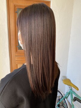 パディントン(Paddington) 艶感☆スリーク・ストレートヘア♪