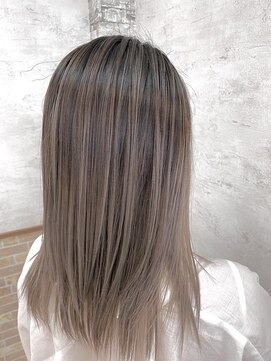 アミティー(Amity) デザインカラー　バレイヤージュ