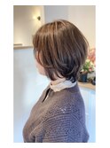 ショートボブ