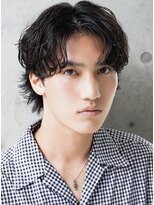 アルファ 新宿(alpha)&nbsp;サーフカール/ 刈り上げセンターパート/ブルーブラック[新宿駅]